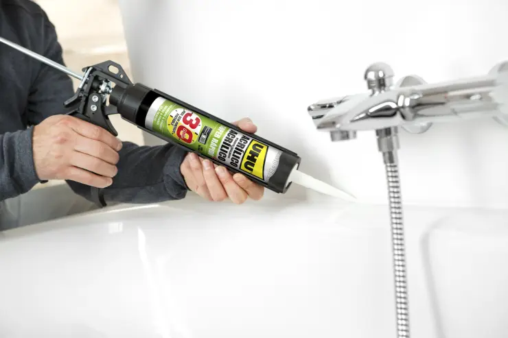 38328-Article-application-shot-en-801-UHU-280ml-SPANISH-SELLADORACRLICOSUPERRAPIDO_320